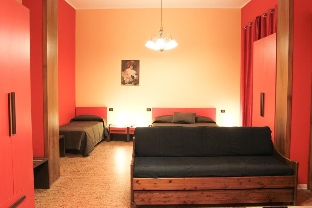 نيكولوسي B&B Fiori Di Lava الغرفة الصورة